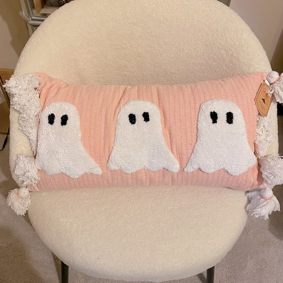 NEW Sweet Street Pink Ghost Pillow w/Tassles - Picture 2 of 3